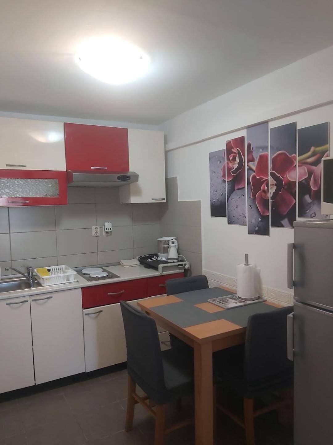 Apartmani I Sobe Mara Palit Eksteriør bilde